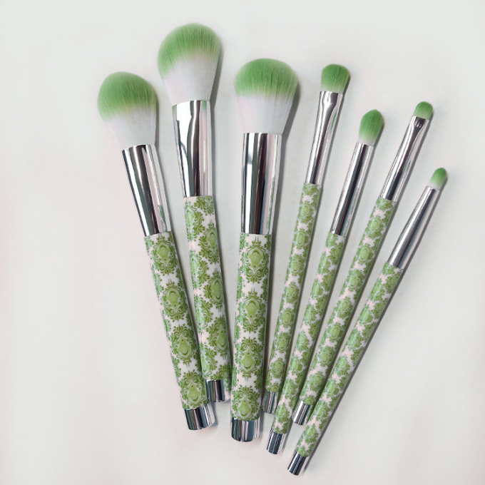 7 Pieces Oval Makeup Brush Set Beauty Green Forest Endless Fun(图3)