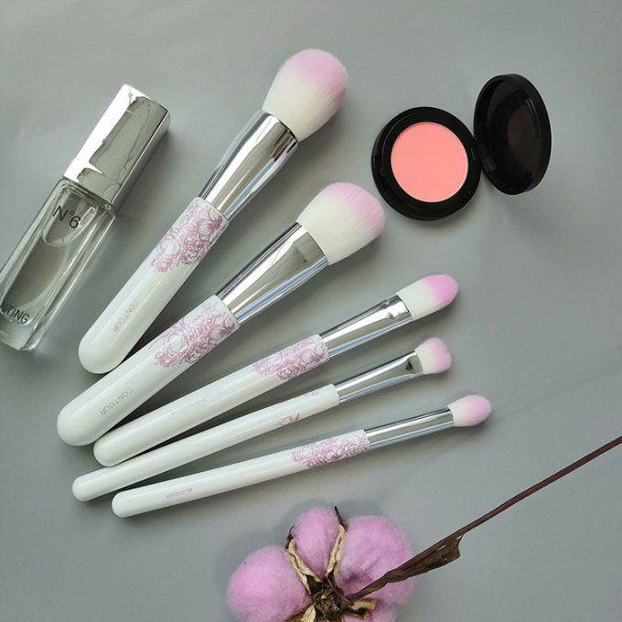 Custom Logo Travel Cosmetic Brush Set 5 Pieces Pink Flower Patterned(图1)